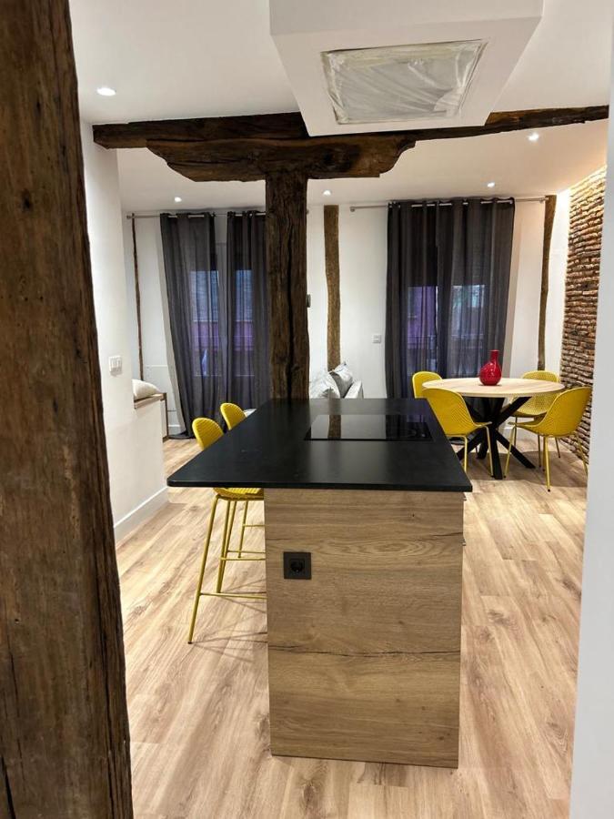 Apartamento Deluxe Casco Viejo Bilbao Luaran gambar