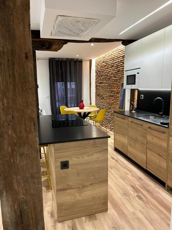 Apartamento Deluxe Casco Viejo Bilbao Luaran gambar