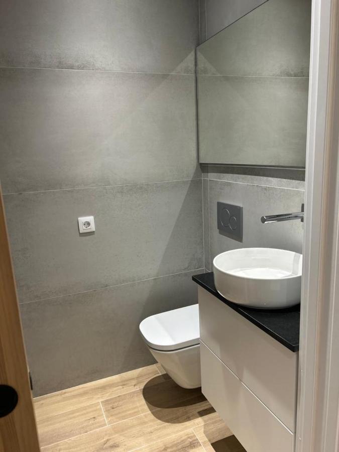 Apartamento Deluxe Casco Viejo Bilbao Luaran gambar