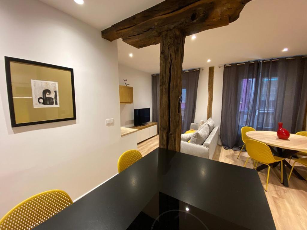 Apartamento Deluxe Casco Viejo Bilbao Luaran gambar