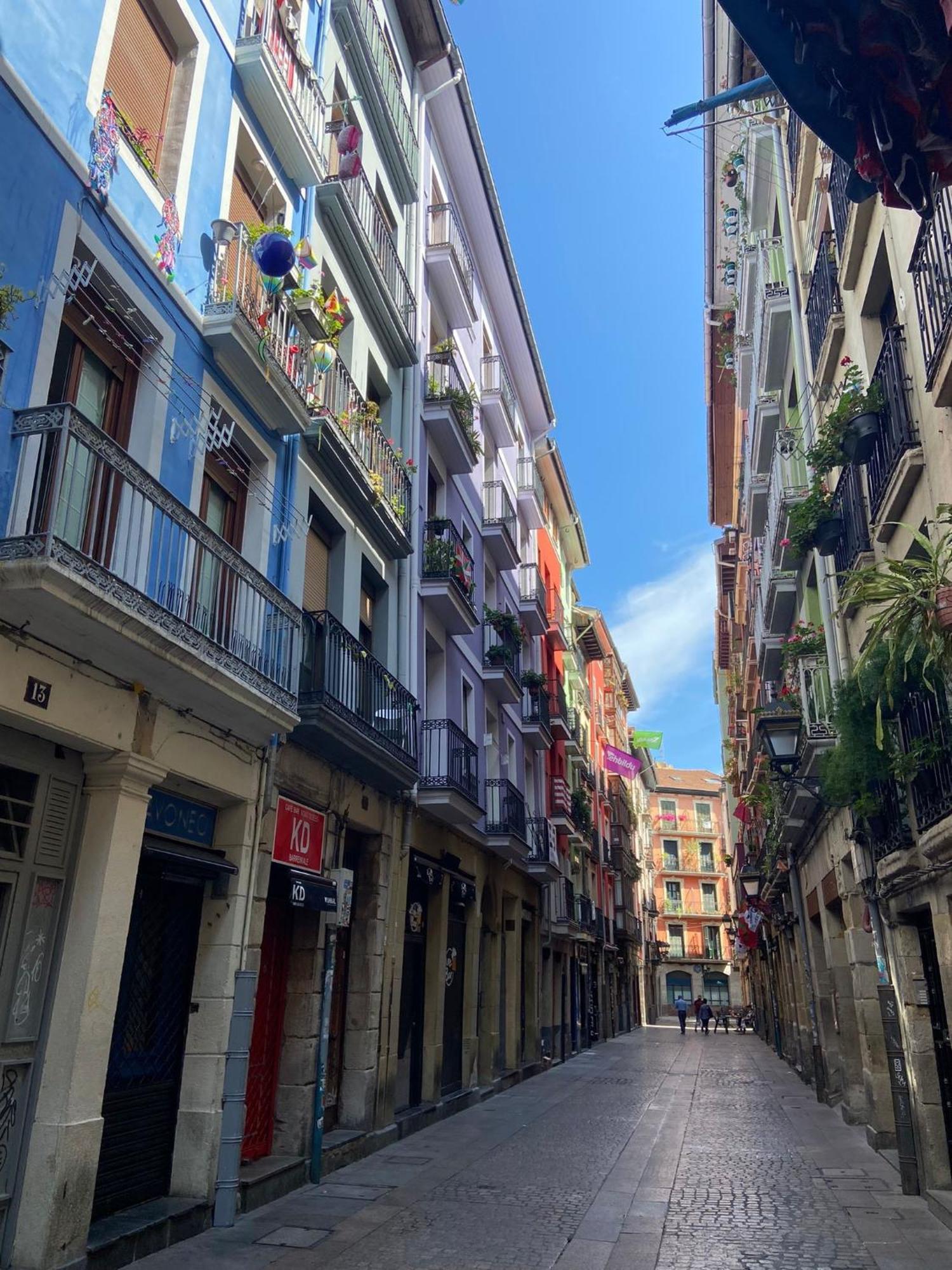 Apartamento Deluxe Casco Viejo Bilbao Luaran gambar